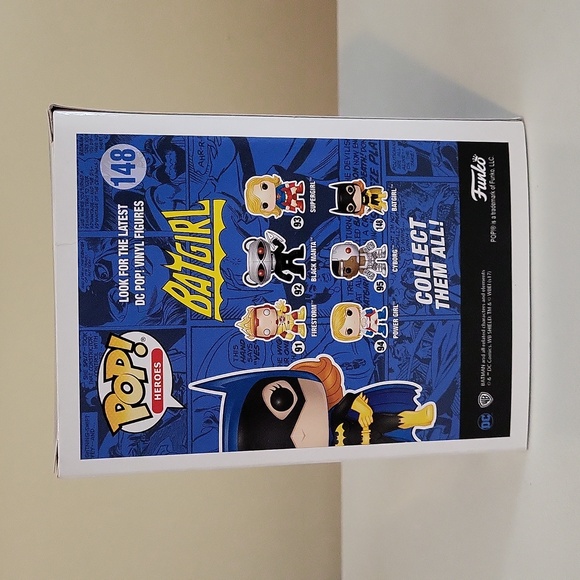 Batgirl Funko pop - Picture 3 of 4